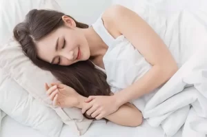 Beauty Tips for Healthy Skin and Hair While Sleeping