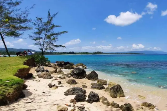 Beaches in Kulon Progo That Preserve Their Pristine Beauty